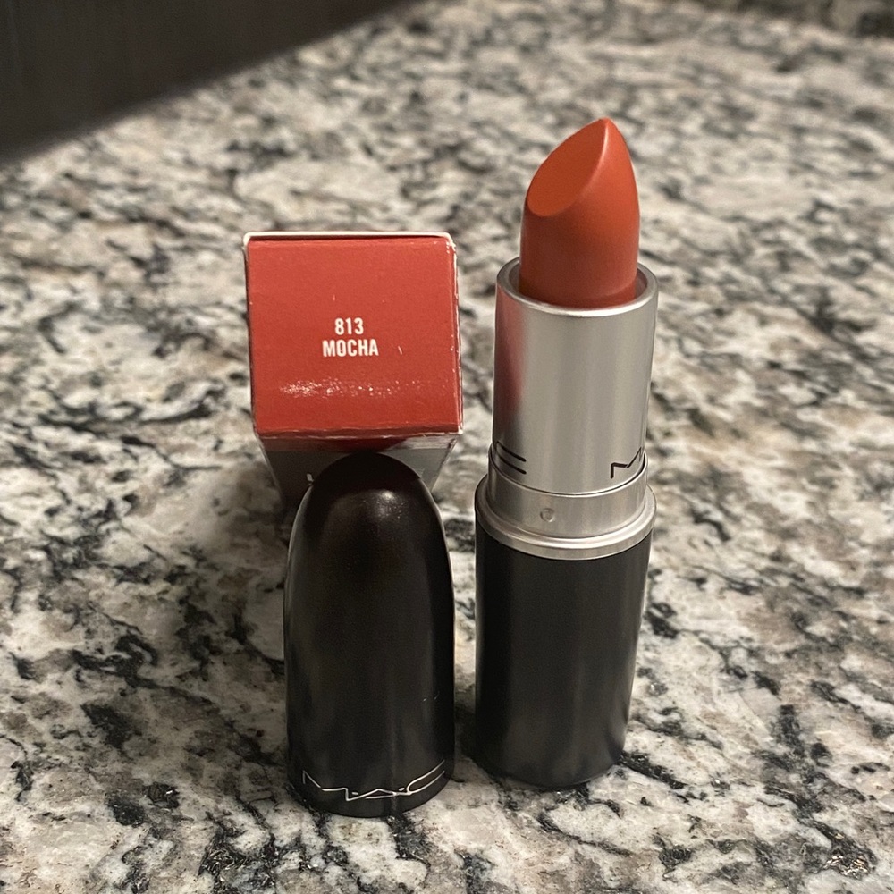 MAC Satin Mocha #813 Lipstick Brand NEW